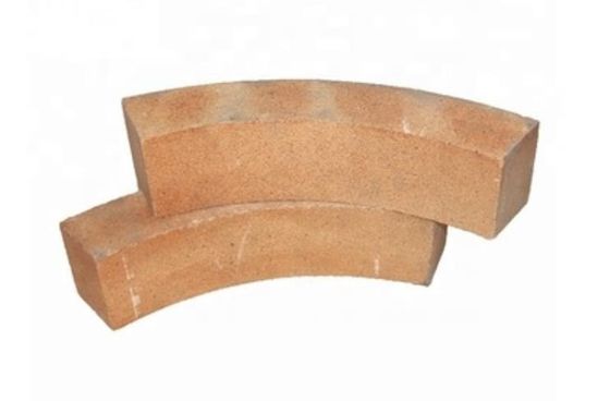 मानक आकार घुमावदार आग ईंट Fireclay आग रोक ईंट गर्मी प्रतिरोधी