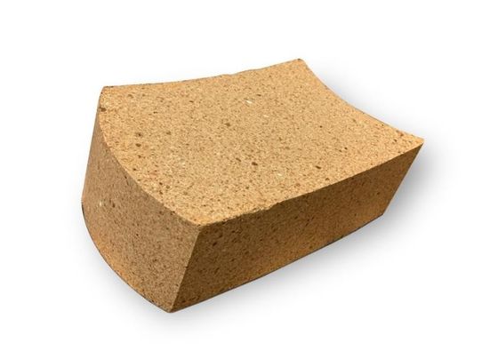 मानक आकार घुमावदार आग ईंट Fireclay आग रोक ईंट गर्मी प्रतिरोधी